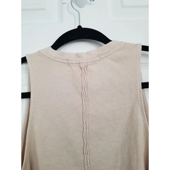 WE THE FREE love tank top - Picture 5 of 7